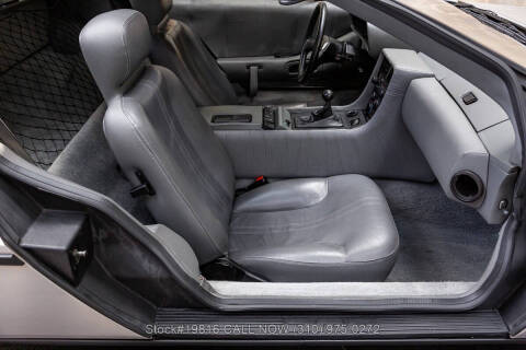 1981 DeLorean DMC-12