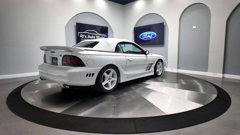 1998 Ford Mustang