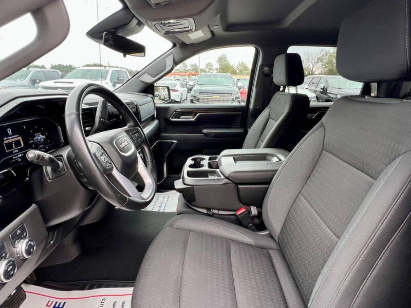 2024 GMC Sierra 1500