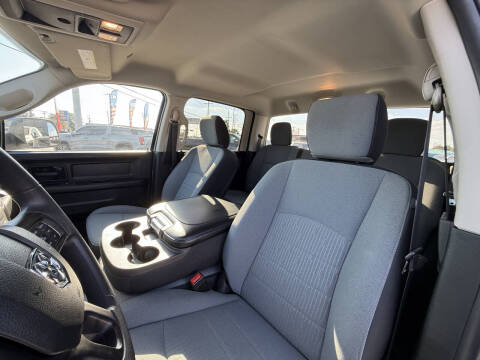 2023 RAM 1500 Classic Tradesman