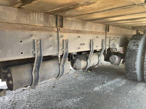 2017 Freightliner Business class M2