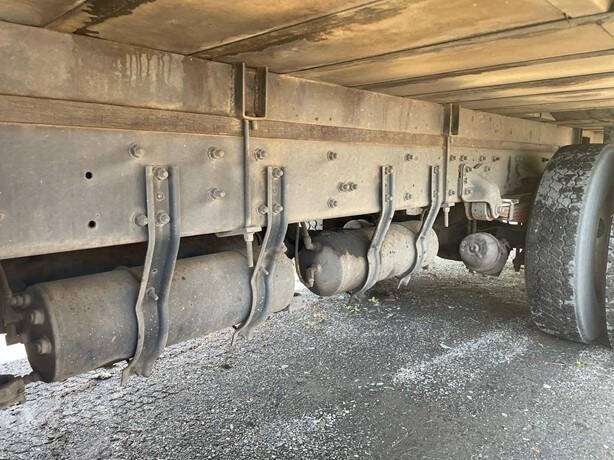 2017 Freightliner Business class M2