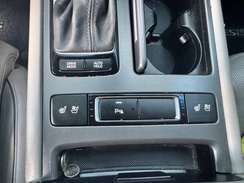 2015 Hyundai Genesis 5.0L