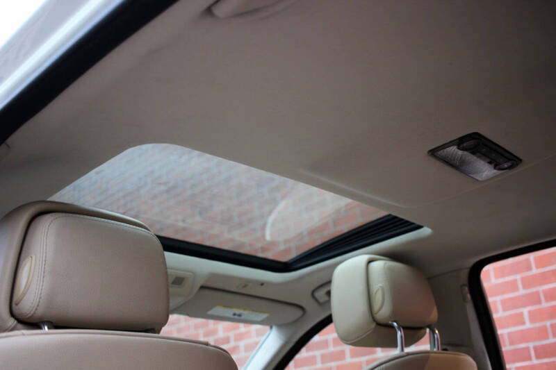 2012 BMW 5 Series 528i xDrive