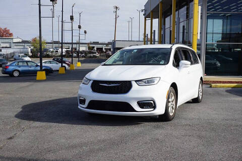 2022 Chrysler Pacifica for sale at CarSmart in Temple Hills MD