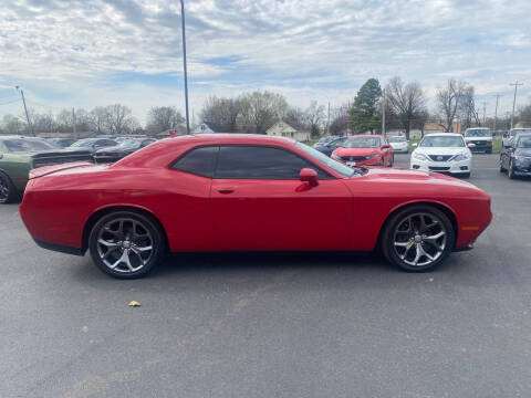 2016 Dodge Challenger SXT