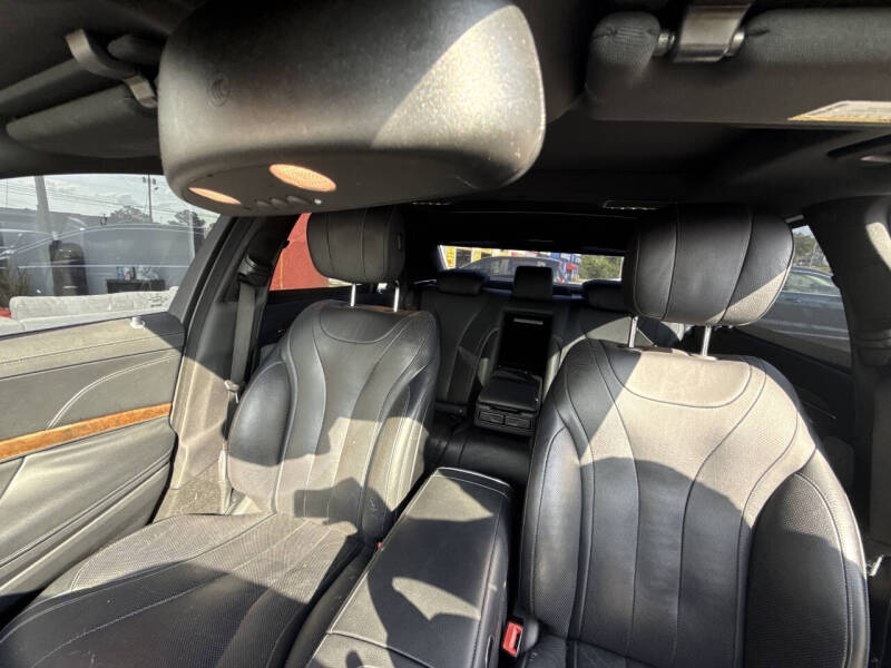 2014 Mercedes-Benz S-Class S 550