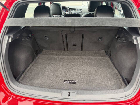 2017 Volkswagen Golf GTI SE
