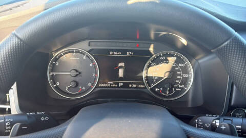 2025 Mitsubishi Outlander ES