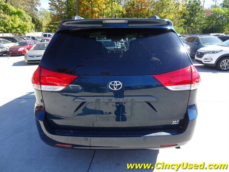 2012 Toyota Sienna XLE 7-Passenger