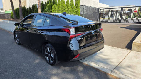 2021 Toyota Prius XLE