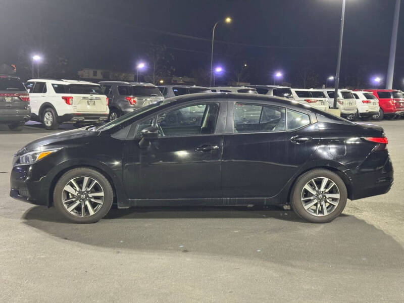 2021 Nissan Versa SV