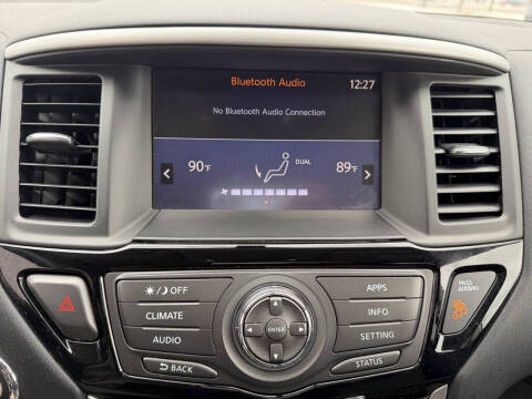 2018 Nissan Pathfinder S