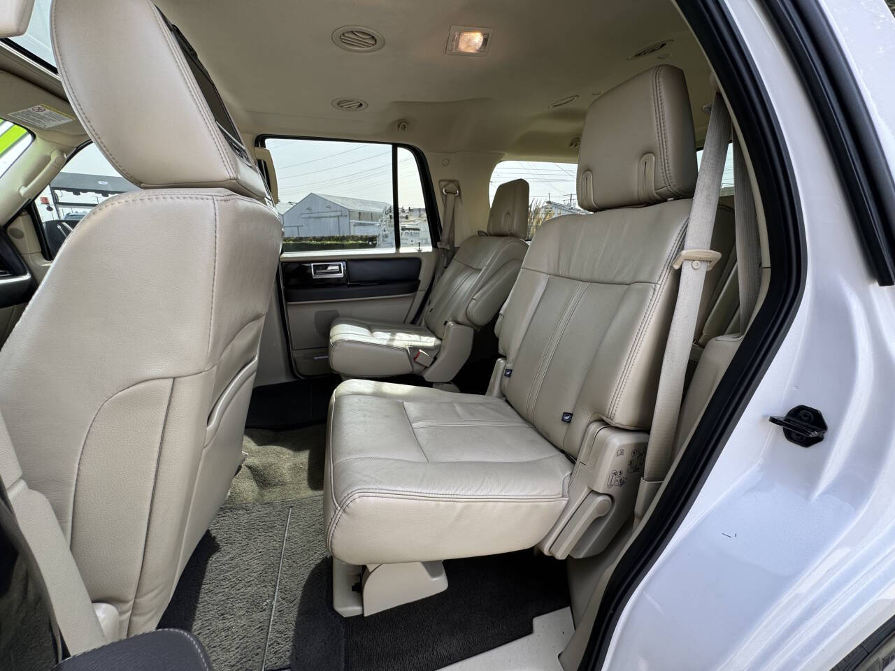 2015 Lincoln Navigator for sale at Got Cars in Downey, CA