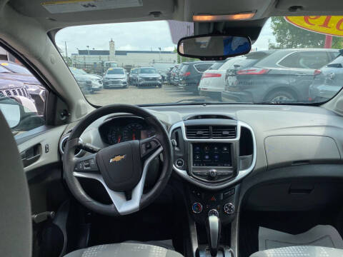 2019 Chevrolet Sonic LT Auto Fleet