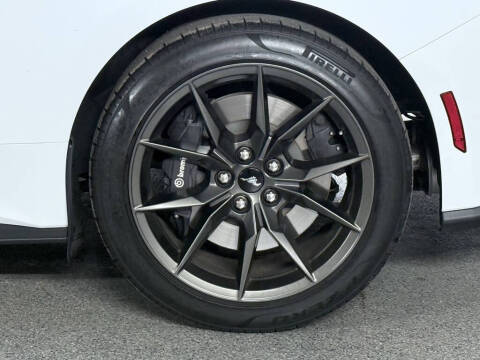 2024 Ford Mustang Dark Horse