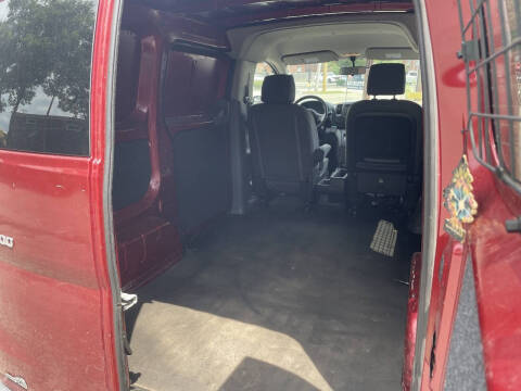 2017 Nissan NV200