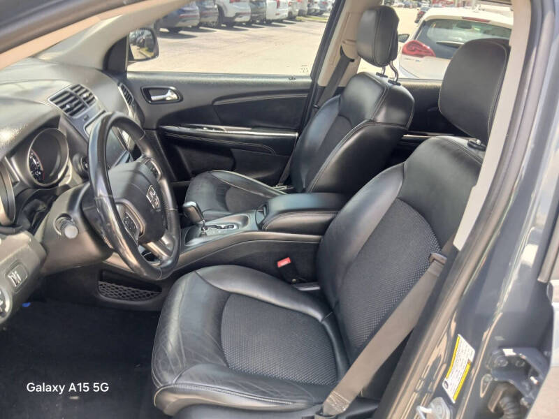 2018 Dodge Journey Crossroad