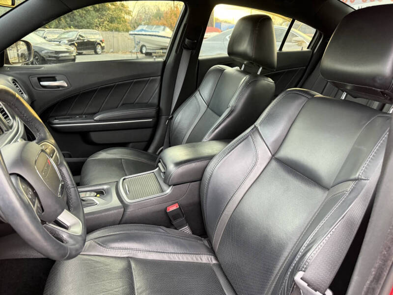 2016 Dodge Charger R/T