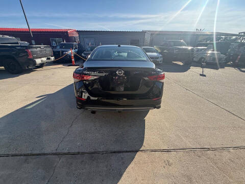 2020 Nissan Sentra SR