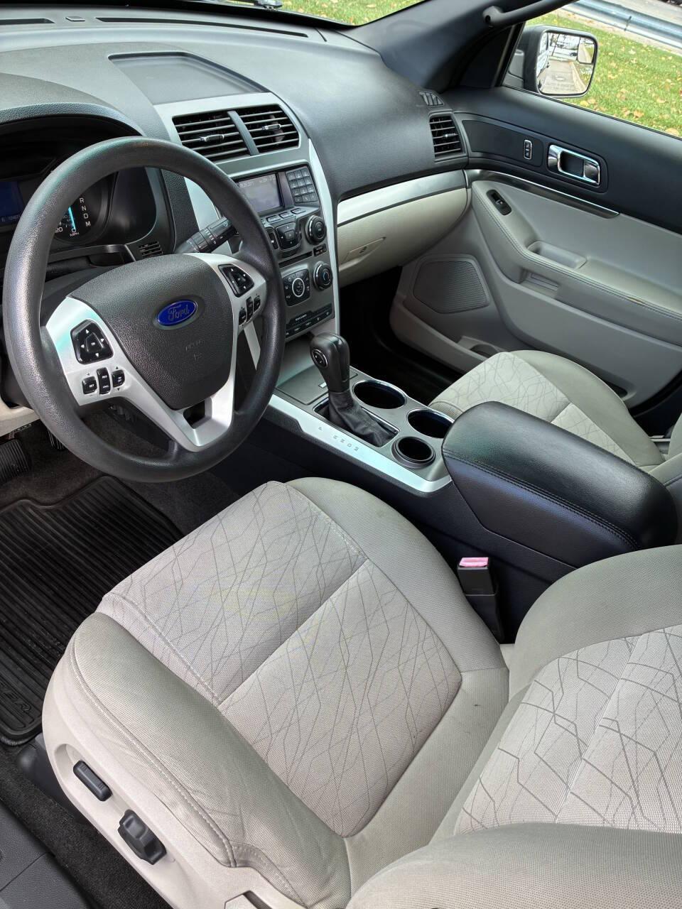 Dk. Blue 2012 Ford Explorer Base Base 4dr SUV 12