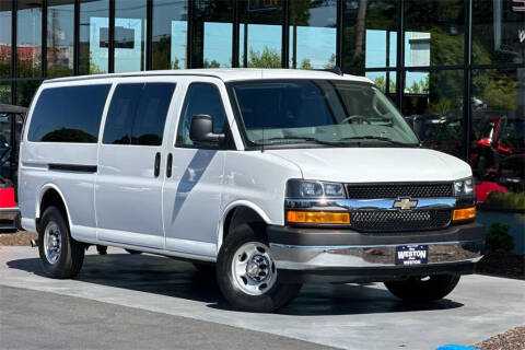 2024 Chevrolet Express LT 3500