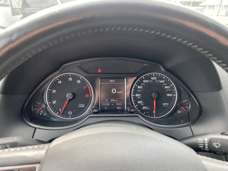 2012 Audi Q5 2.0T quattro Premium Plus
