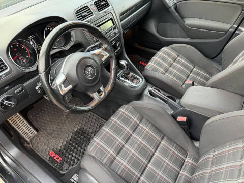 2012 Volkswagen GTI Base PZEV