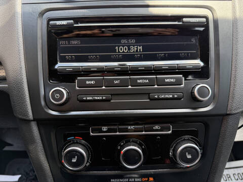 2013 Volkswagen GTI Wolfsburg Edition