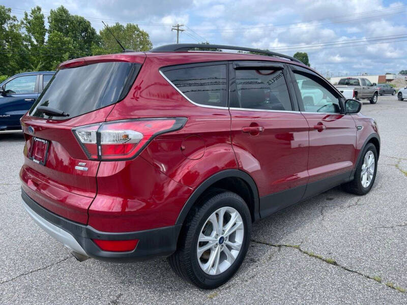 2017 Ford Escape SE