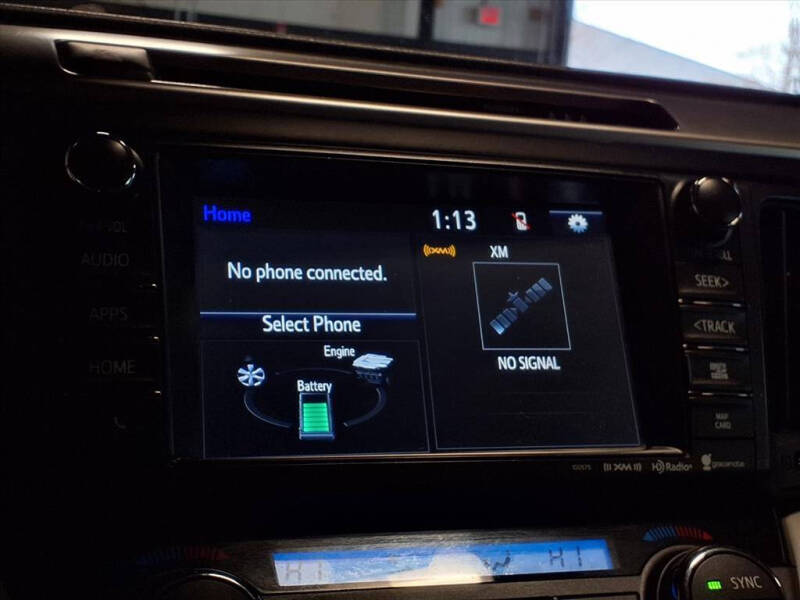 2017 Toyota RAV4 Hybrid XLE