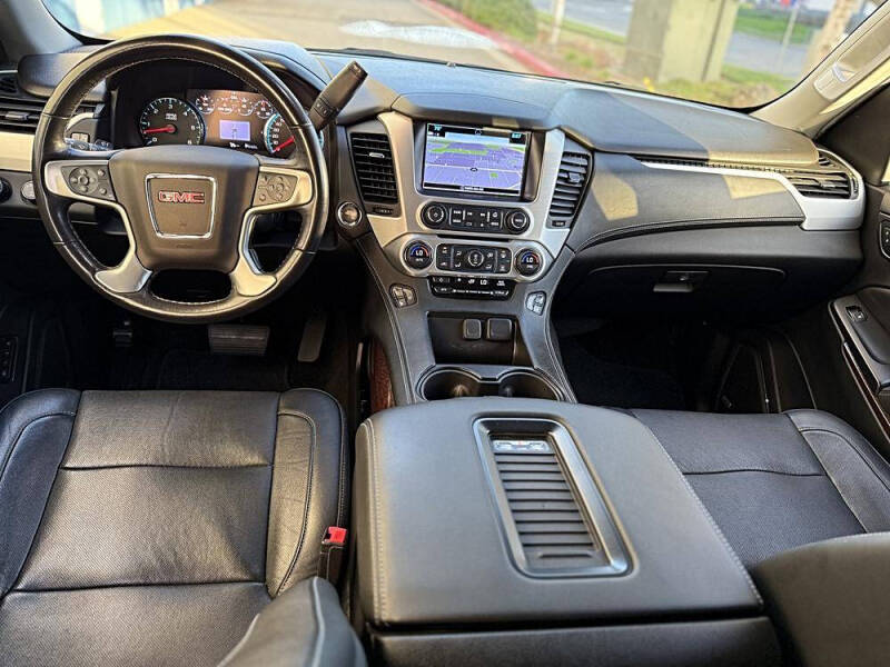 2017 GMC Yukon SLT