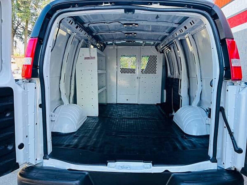 2017 Chevrolet Express 2500