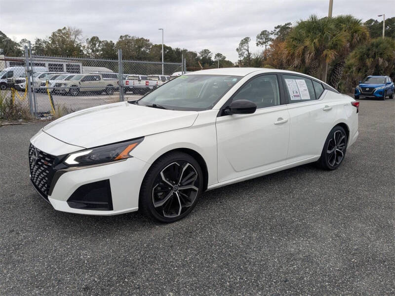 2024 Nissan Altima 2.5 SR