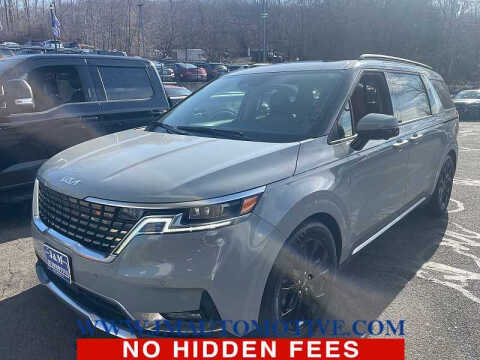 2022 Kia Carnival for sale at J & M Automotive in Naugatuck CT