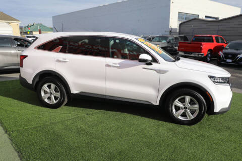 2022 Kia Sorento LX