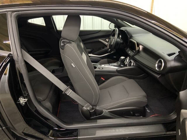 2021 Chevrolet Camaro LT1