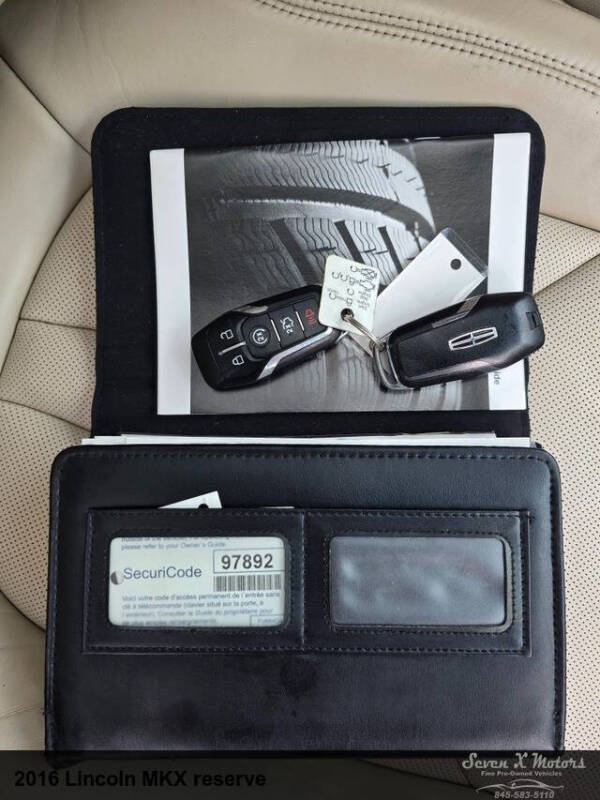 2016 Lincoln MKX Reserve