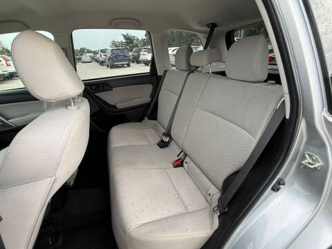 2014 Subaru Forester 2.5i