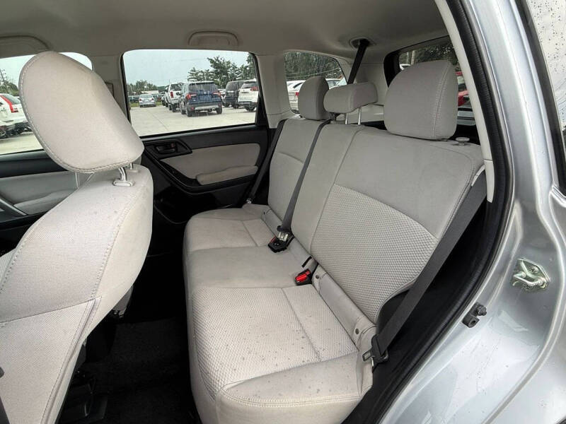 2014 Subaru Forester 2.5i