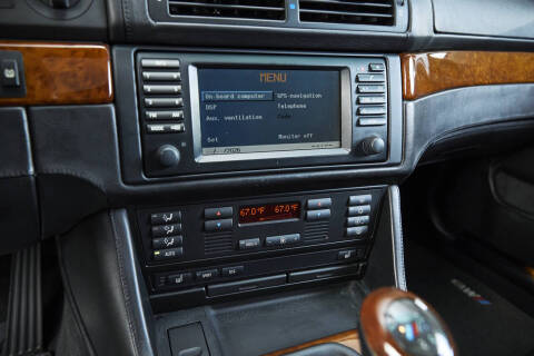 2001 BMW M5