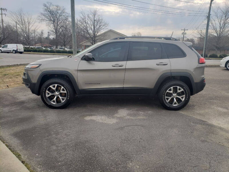 2017 Jeep Cherokee for sale at 4M Auto Sales | 828-327-6688 | 4Mautos.com in Hickory NC