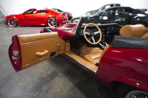 1974 Jaguar E-Type Series lll Roadster V-1