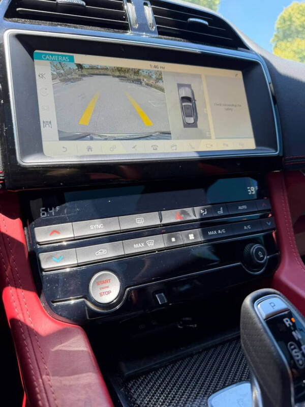 2020 Jaguar F-PACE SVR
