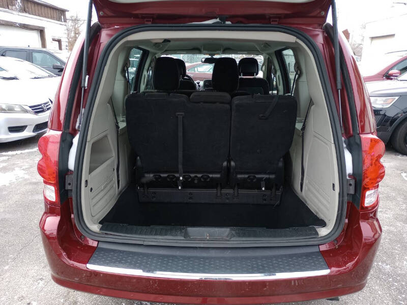 2015 Dodge Grand Caravan SE