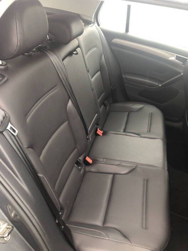 2015 Volkswagen Golf