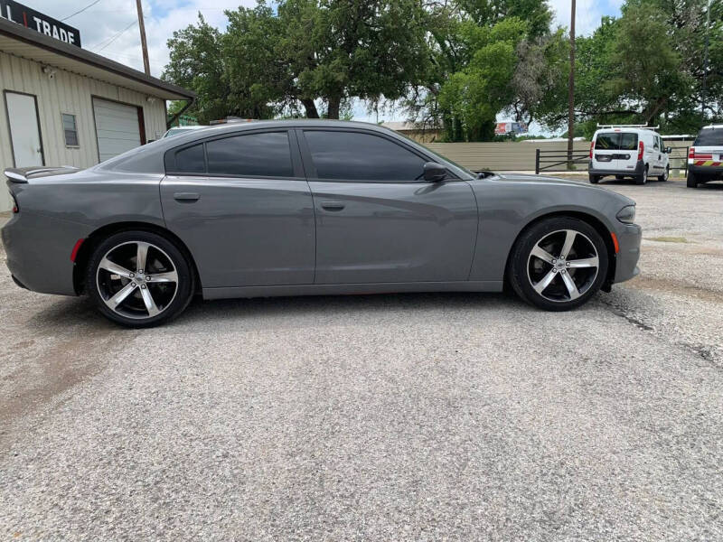 2017 Dodge Charger SXT
