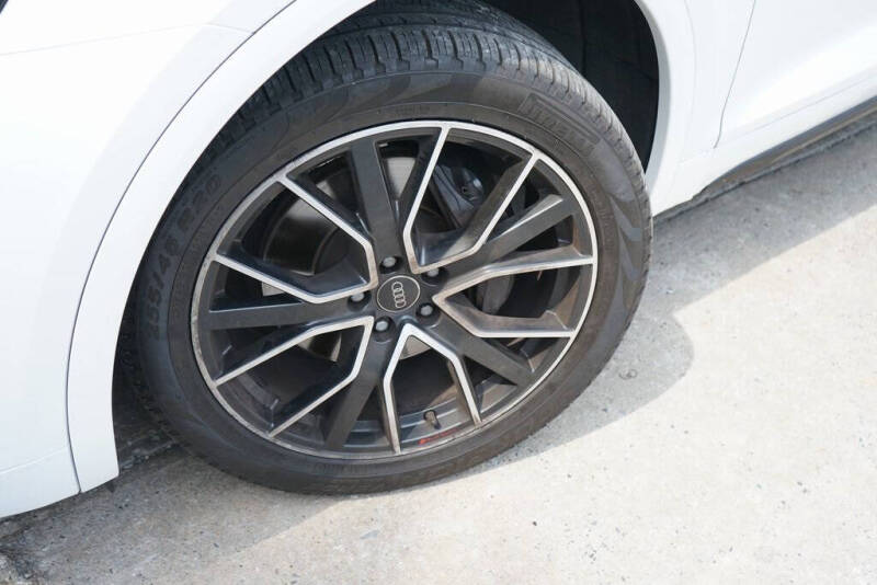 2022 Audi SQ5 3.0T quattro Premium Plus