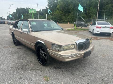 1996 Lincoln Town Car for sale at Super Wheels-N-Deals in Memphis TN