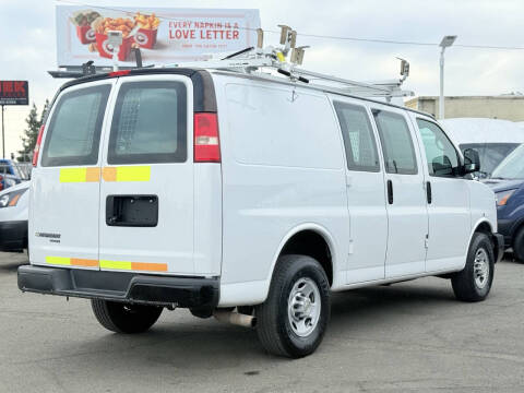 2013 Chevrolet Express 2500